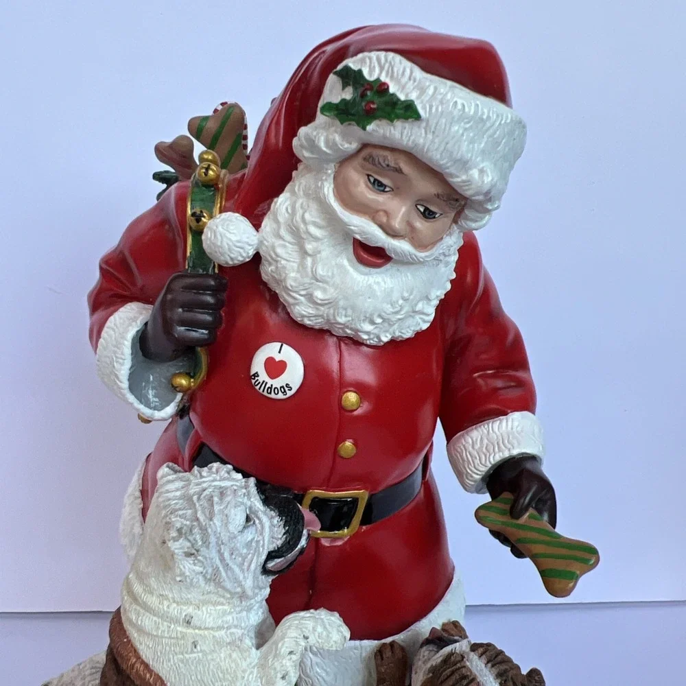 Danbury Mint Santa's Little Bulldogs 2005 Figurine RARE Christmas Dog HTF EUC